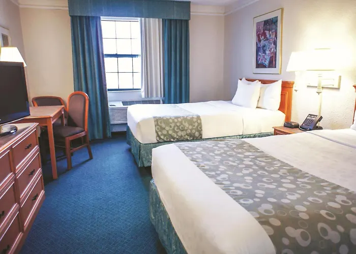 La Quinta By Wyndham Airport